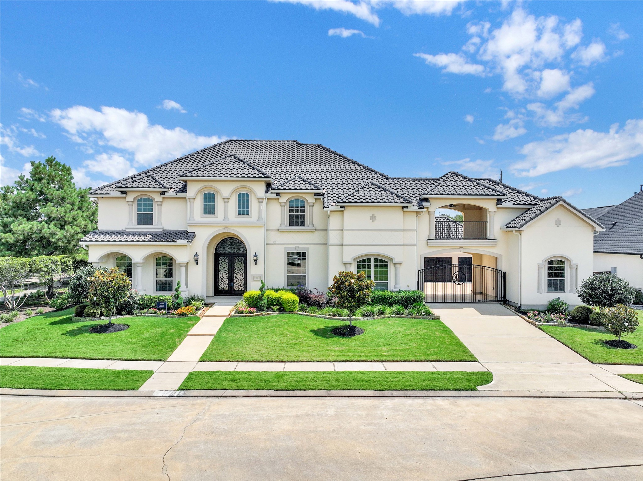 2003 Legends Way Katy TX 77493
