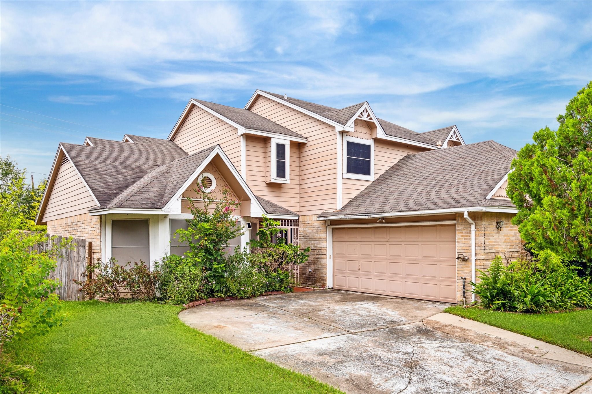 2810 Ashford Trail Drive Houston TX 77082
