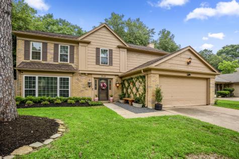 8123 Sunny Ridge Drive Houston TX 77095