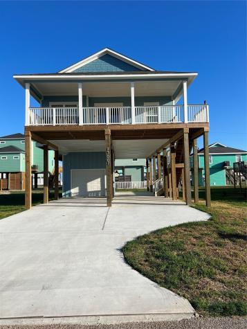 23007 Fresca Street Galveston TX 77554