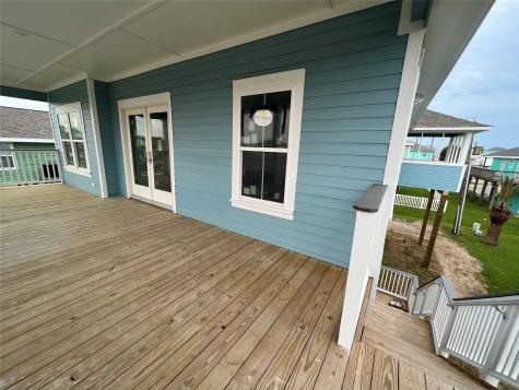 23007 Fresca Street Galveston TX 77554