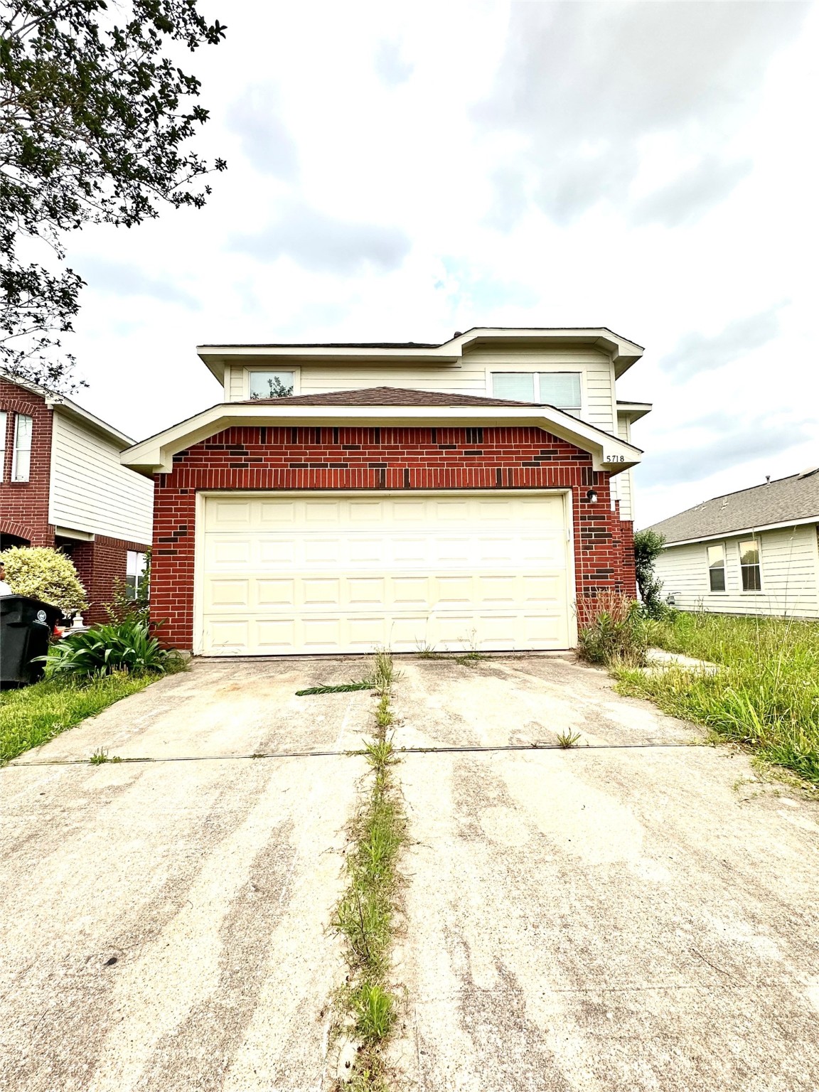 5718 Tiger Lilly Way Houston TX 77085