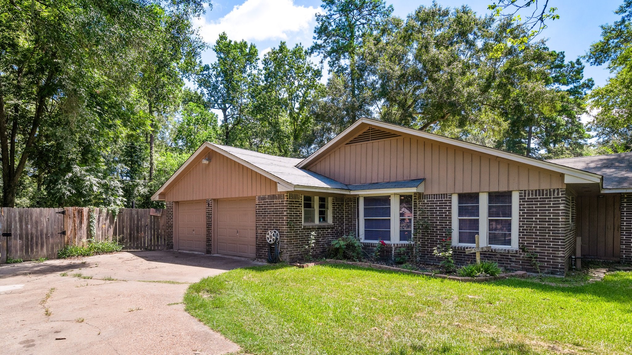 18113 Whispering Pines Drive Conroe TX 77302
