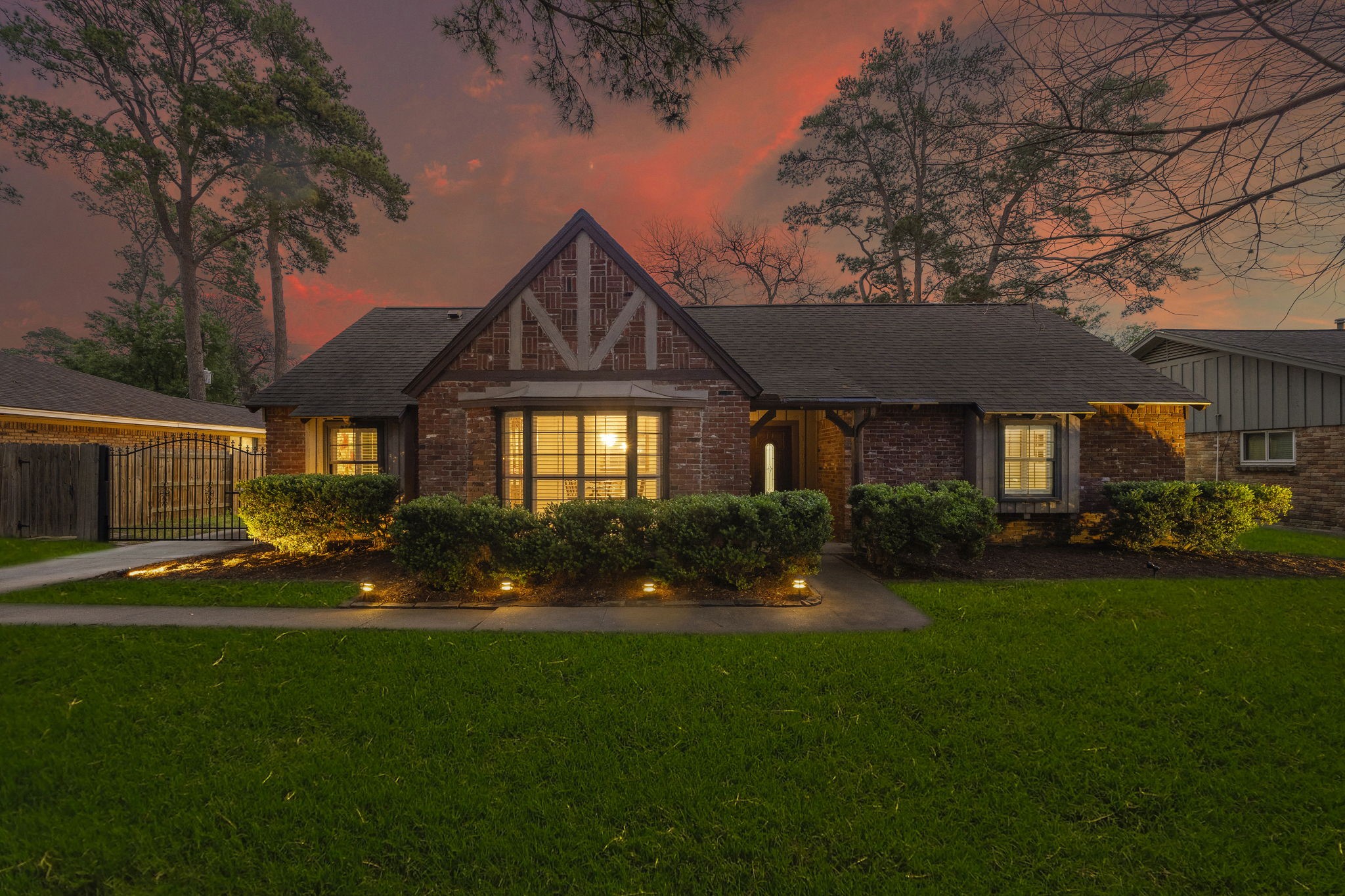 1206 Shadeland Drive Houston TX 77043