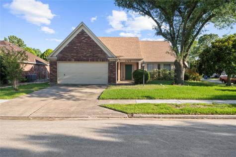 1727 Plumwood Drive Houston TX 77014