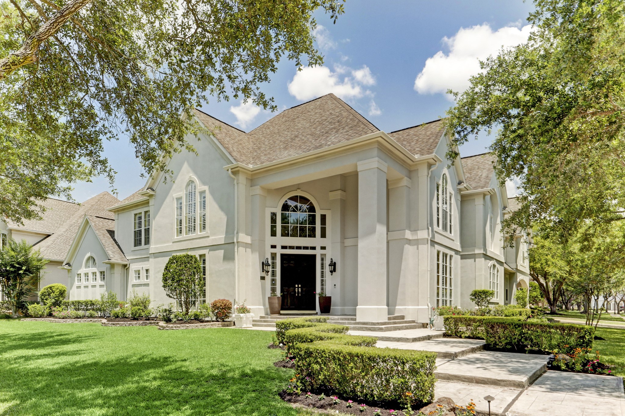 3327 Oak Tree Court Sugar Land TX 77479