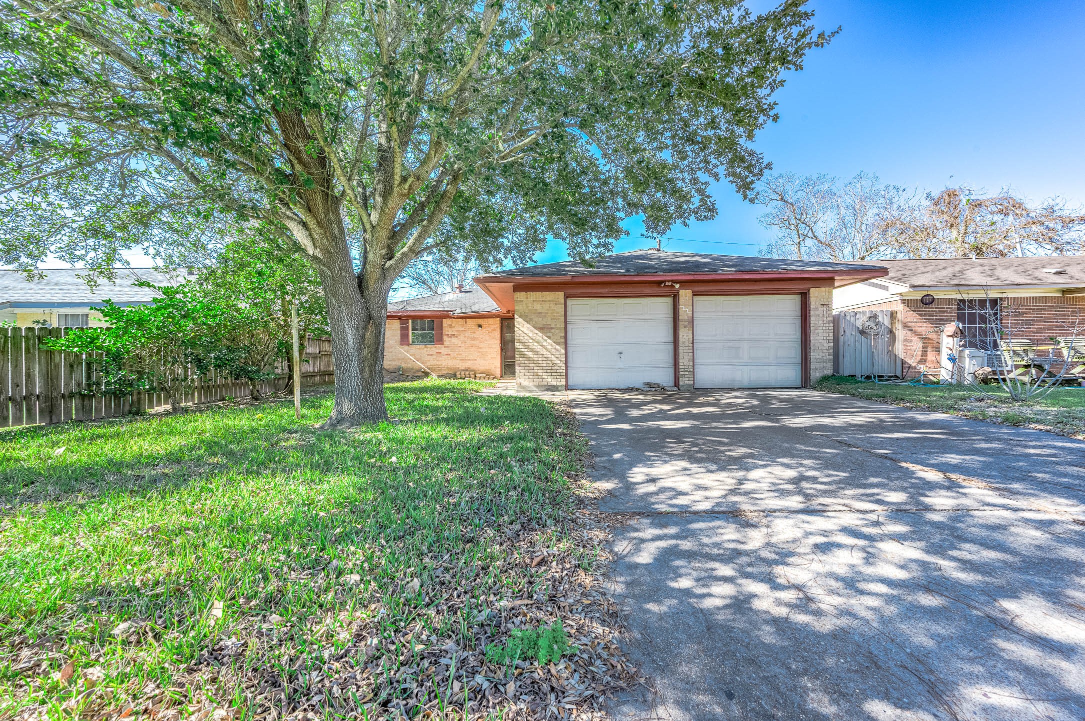 1801 N 7th Street Baytown TX 77520