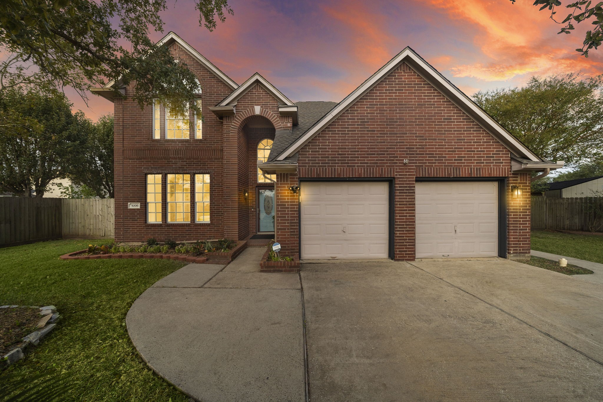 5006 Chase Lake Court Bacliff TX 77518