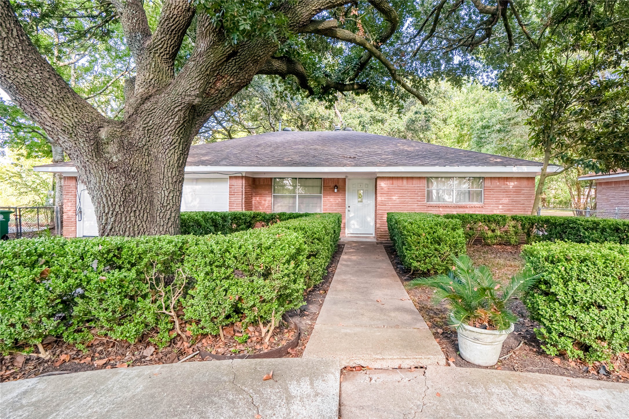 15225 Vandalia Way Houston TX 77053