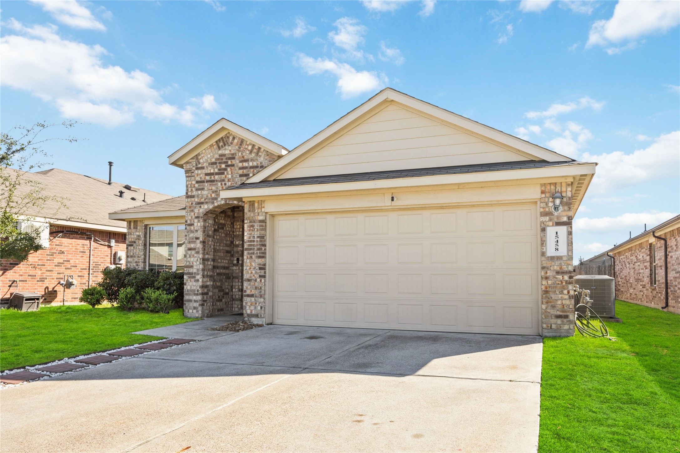 15458 Rancho Joya Way Houston TX 77049