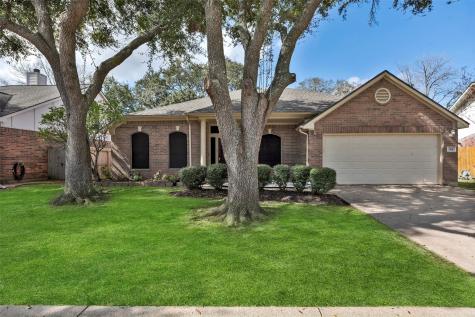 3301 Surrey Lane Deer Park TX 77536