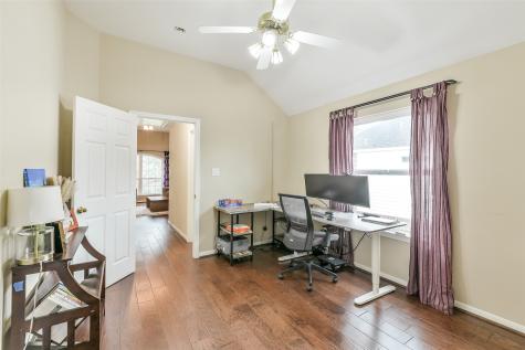 3234 Shadowleaf Drive Houston TX 77082