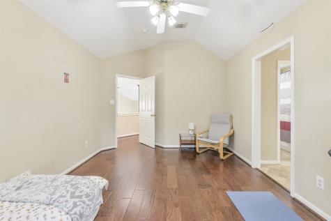 3234 Shadowleaf Drive Houston TX 77082