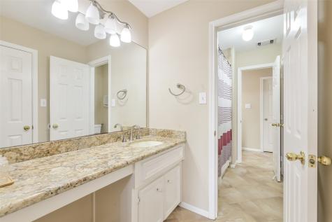 3234 Shadowleaf Drive Houston TX 77082
