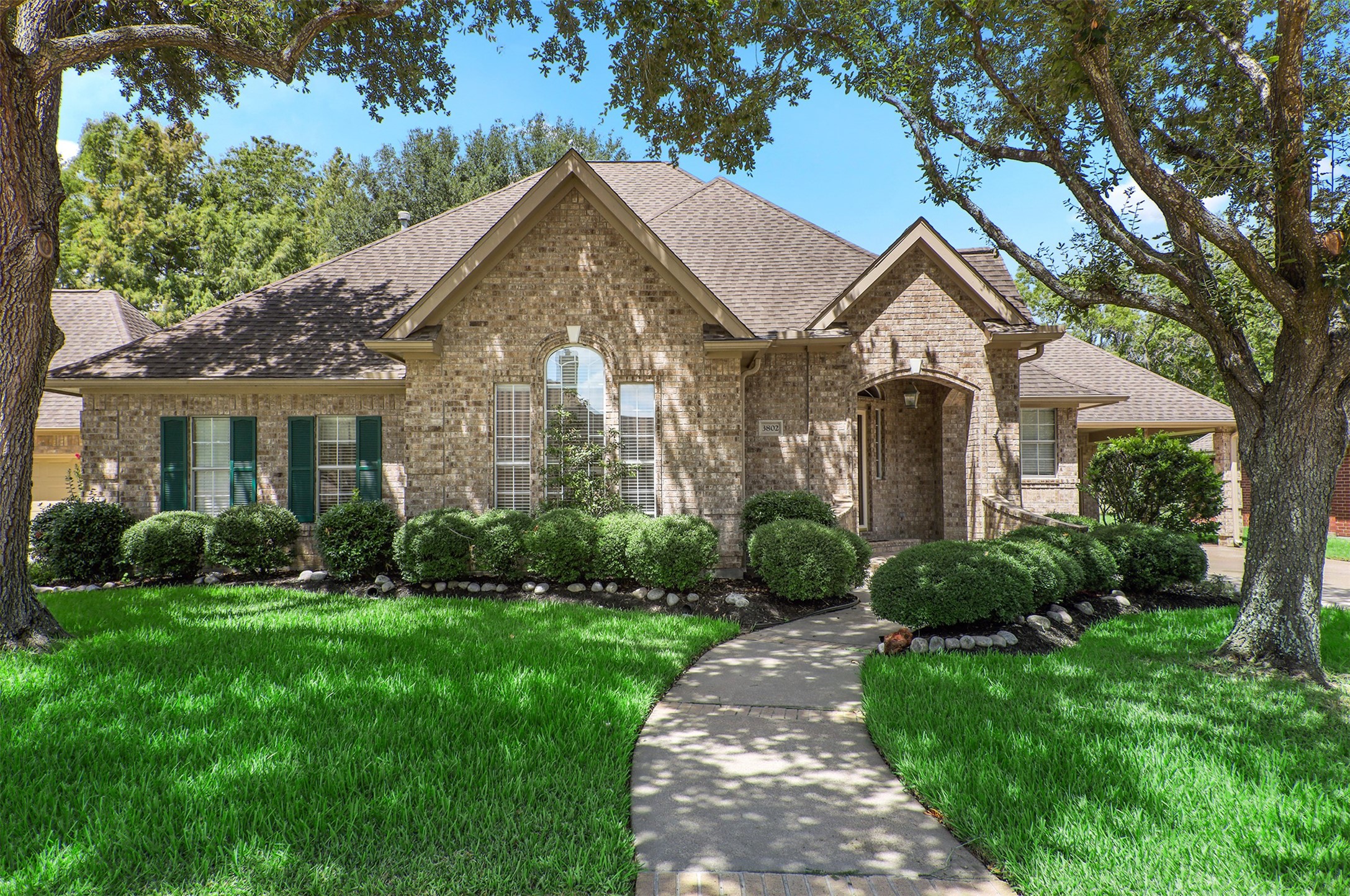 3802 Cherry Hills Lane Pasadena TX 77505