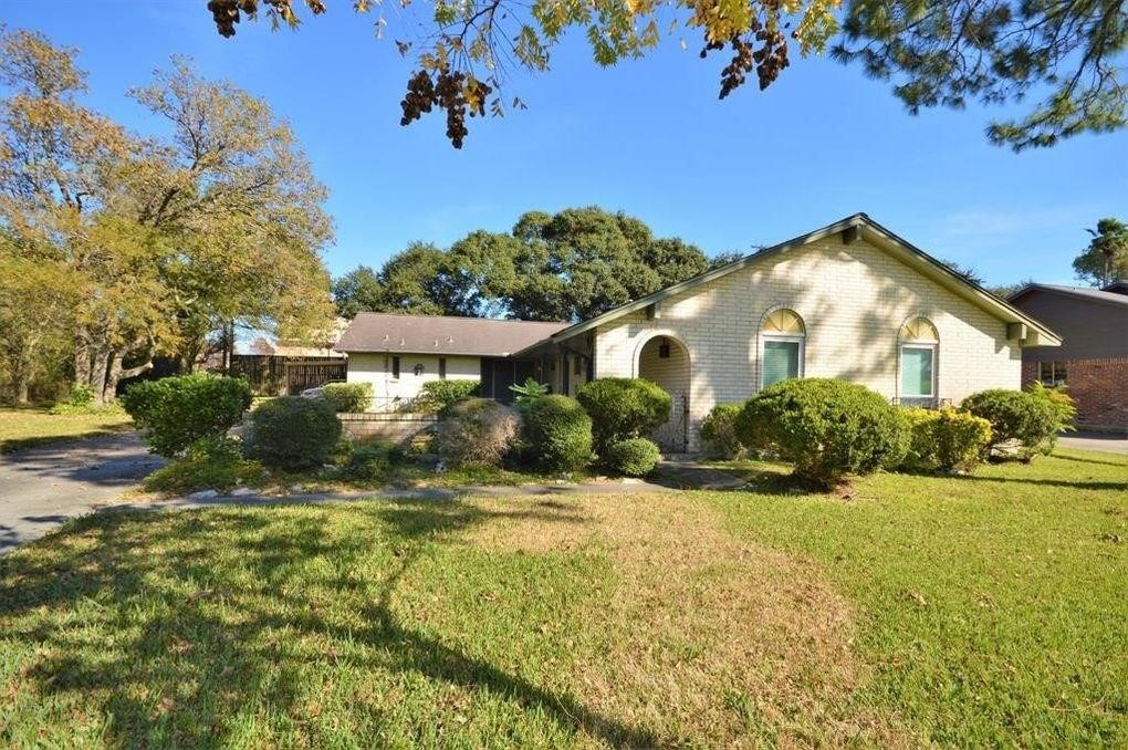 114 Lafayette Lane League City TX 77573
