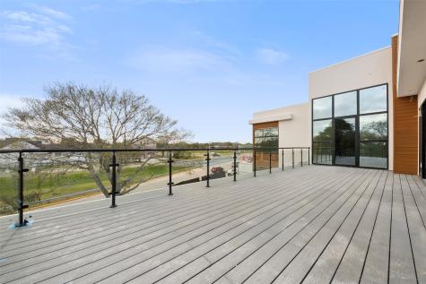 5030 Braesheather Drive Houston TX 77096
