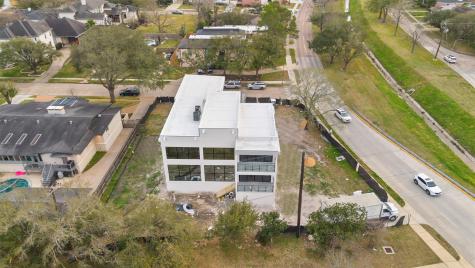 5030 Braesheather Drive Houston TX 77096