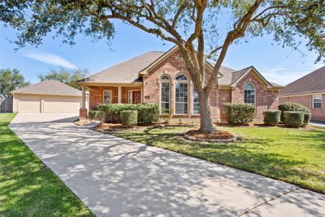 1852 Silent Shore Court League City TX 77573