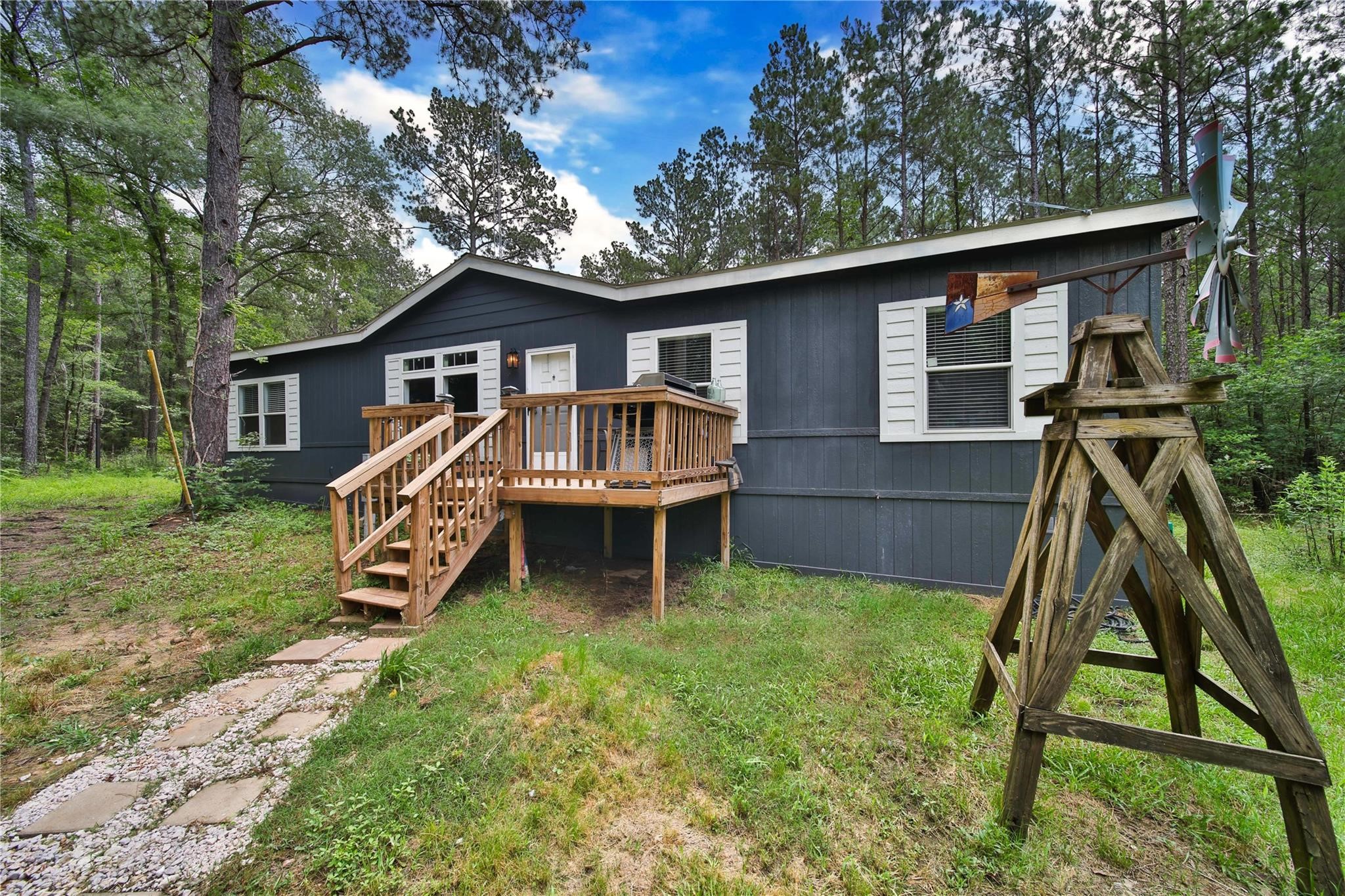 87 Hawthorne Road New Waverly TX 77358
