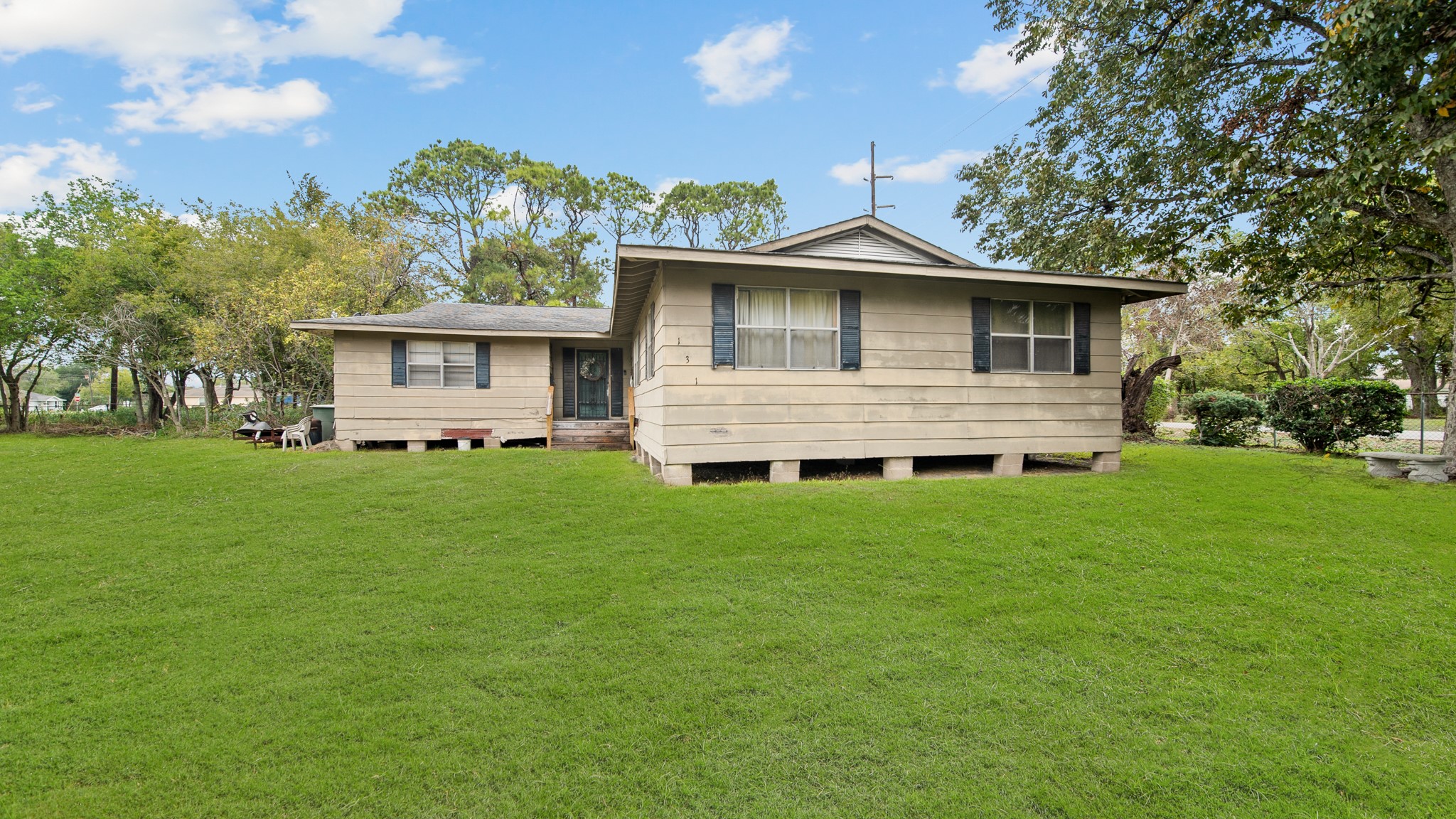 131 12th Street Port Arthur TX 77640