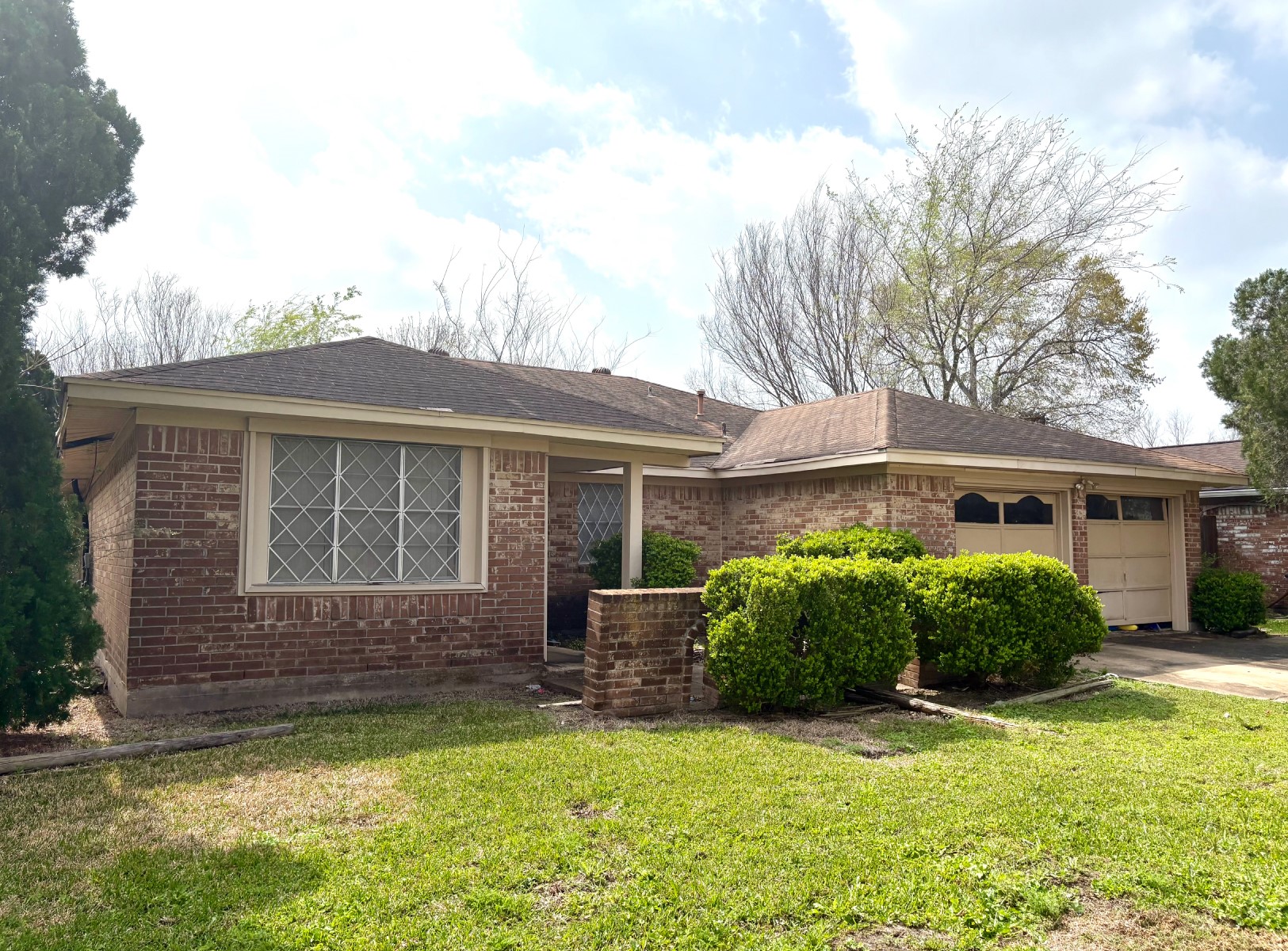 818 Overland Street Stafford TX 77477