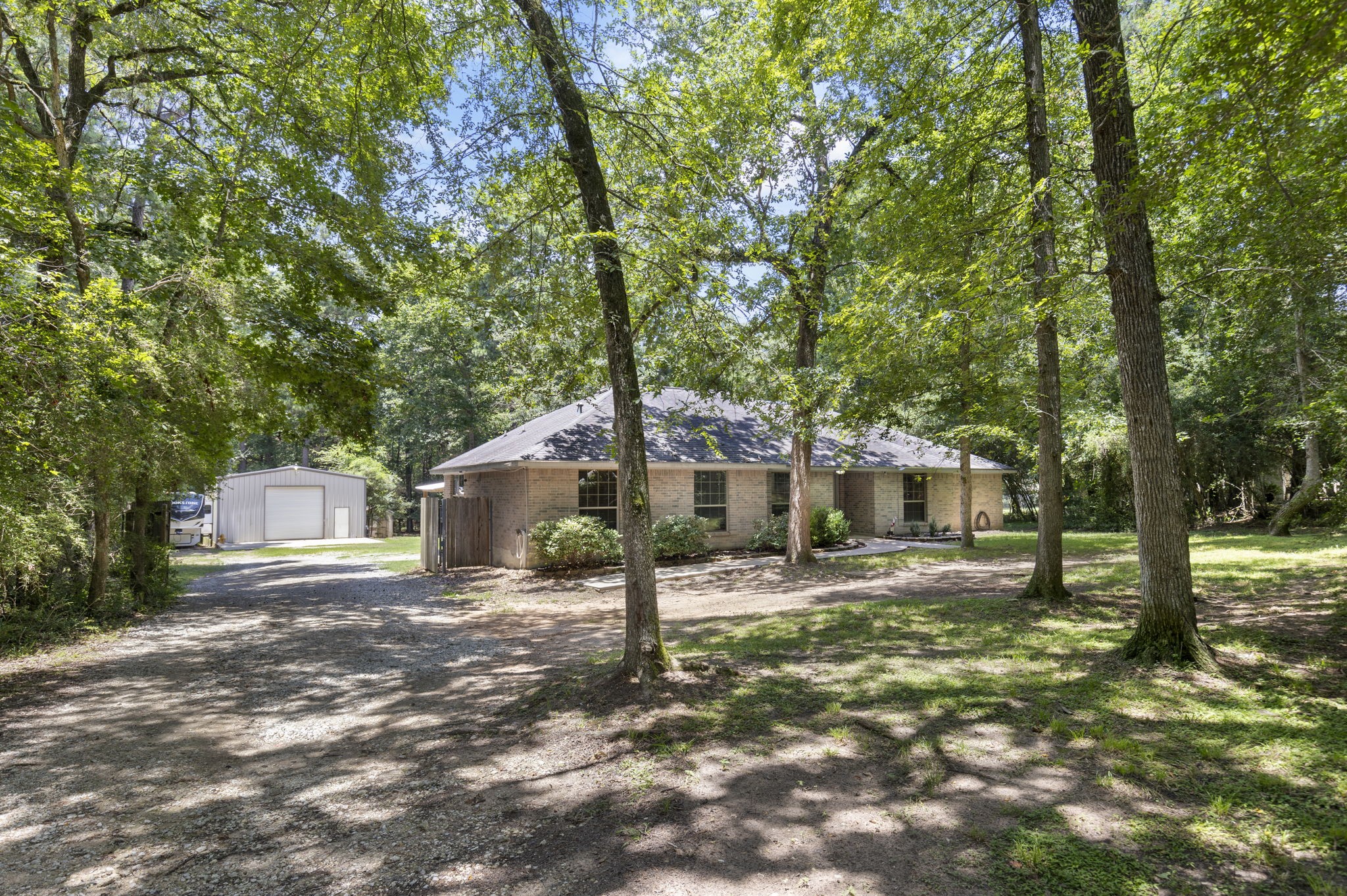21 Stony Creek Drive Conroe TX 77384