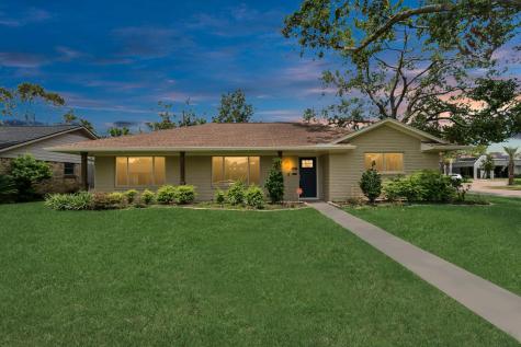 2203 Haverhill Drive Houston TX 77008