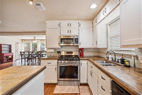 600 Hampton Hall Lane Conroe TX 77302