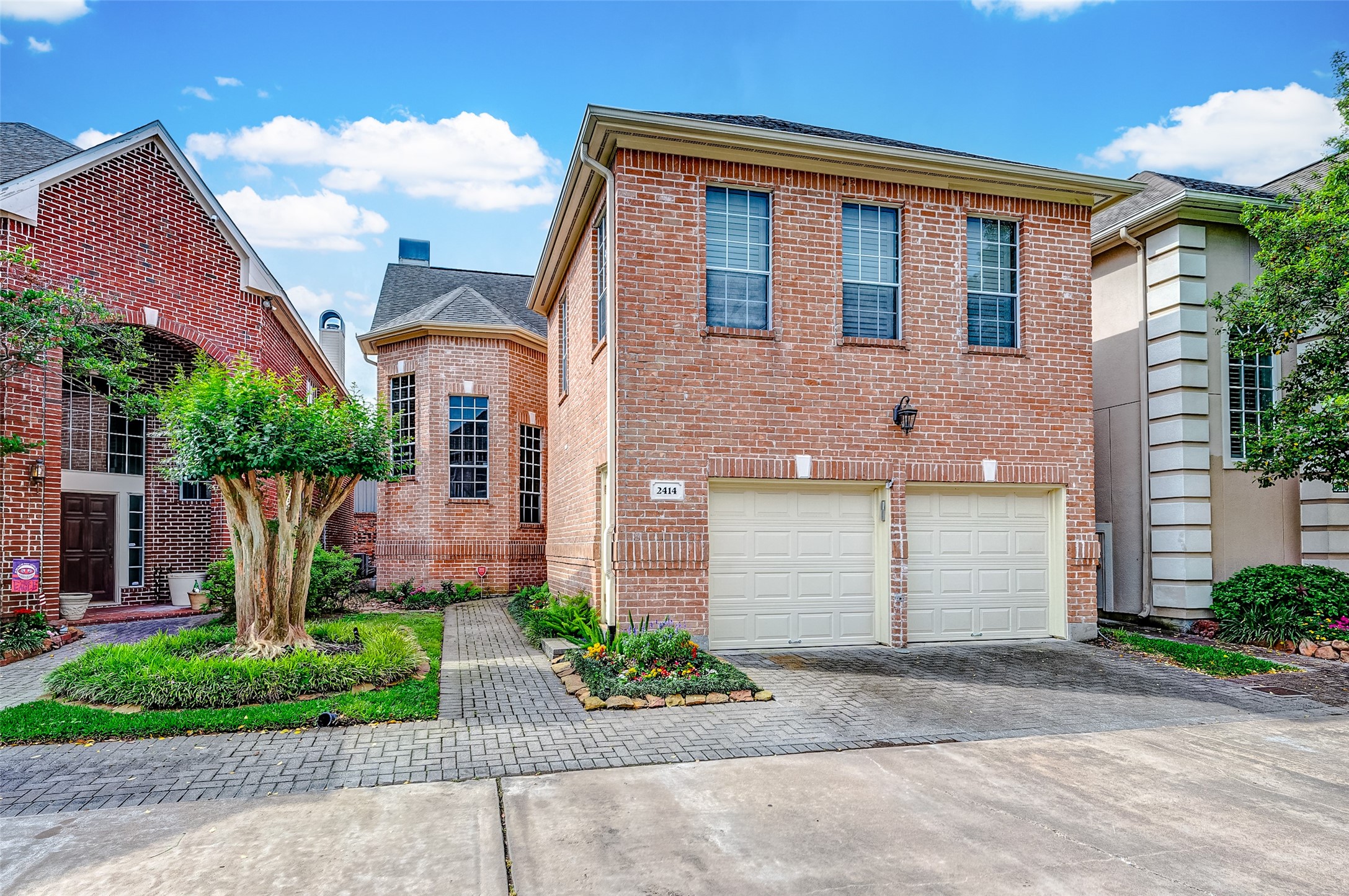 2414 Briar Ridge Drive Houston TX 77057