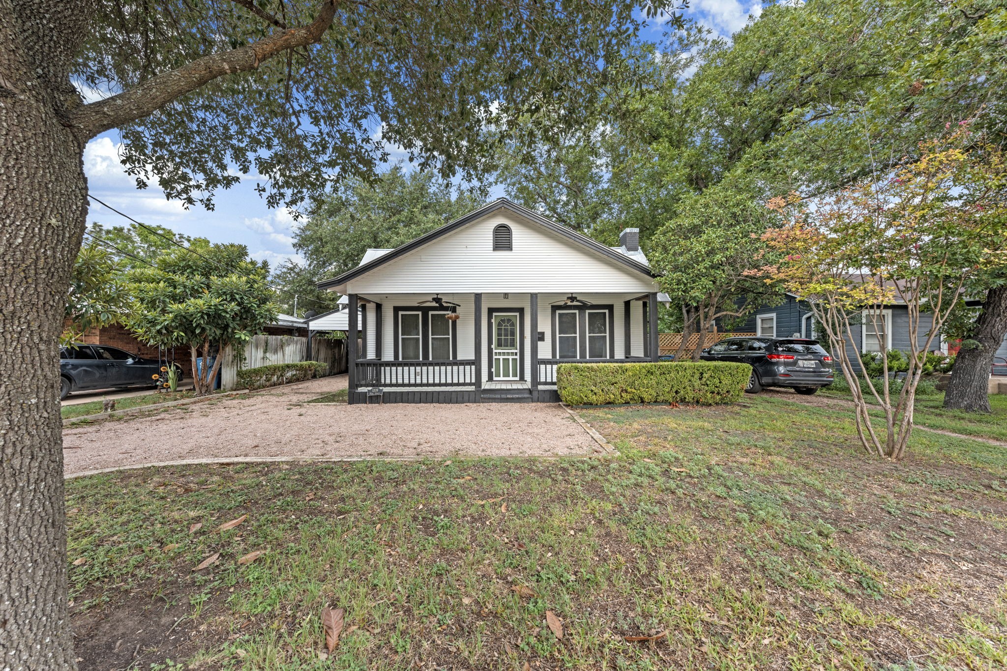 1209 Park Street N Kerrville TX 78028