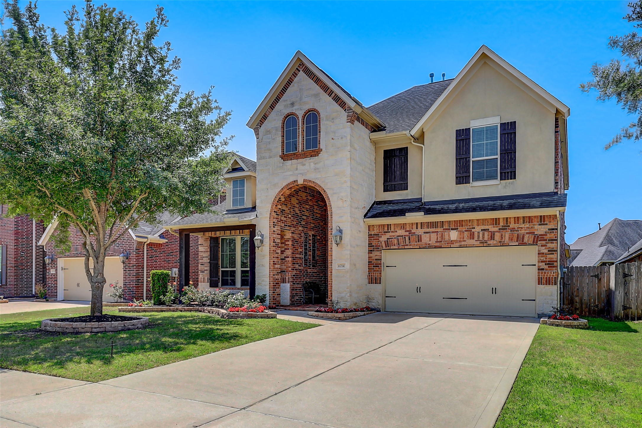 6714 Sotoria Lane Sugar Land TX 77479
