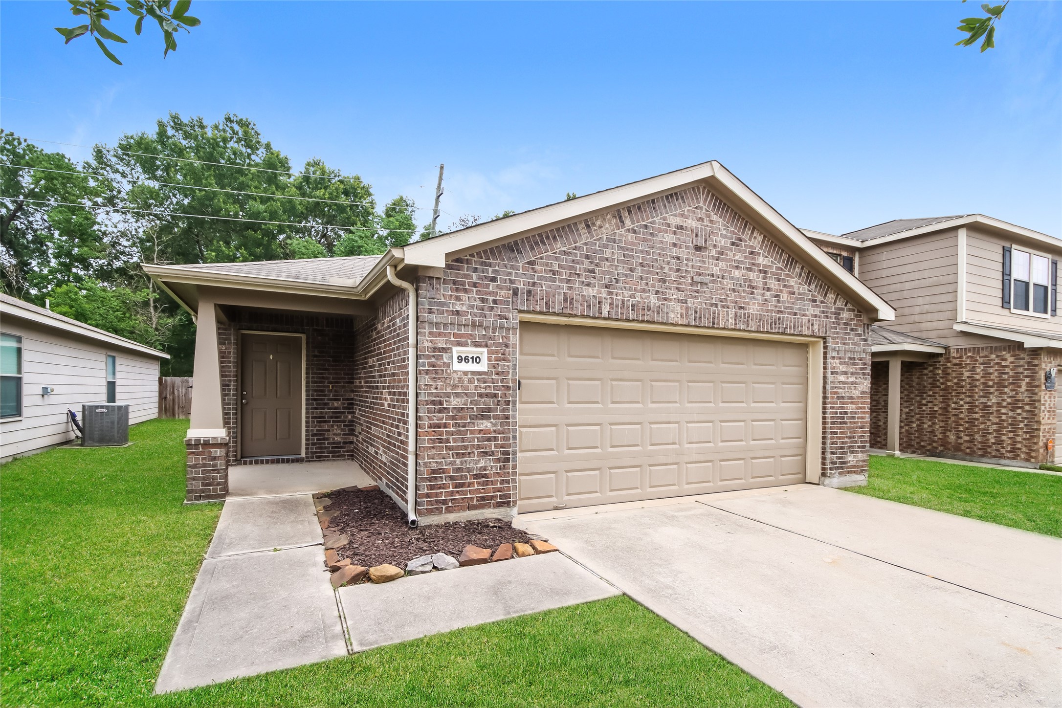 9610 Brandon Rock Lane Houston TX 77044