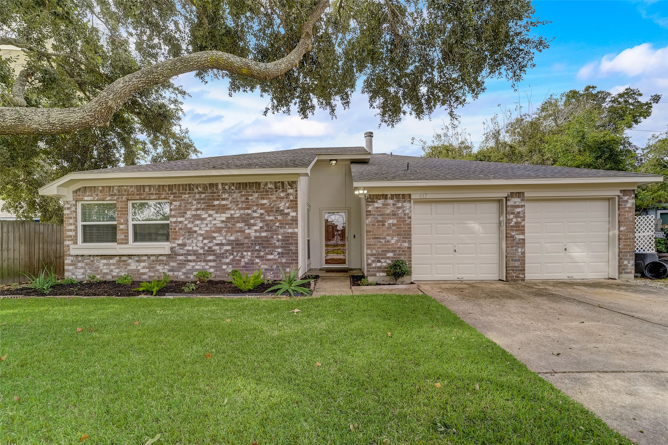 417 Seacrest Boulevard League City TX 77573