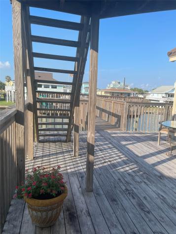 3710 Brewster Key Drive Galveston TX 77554