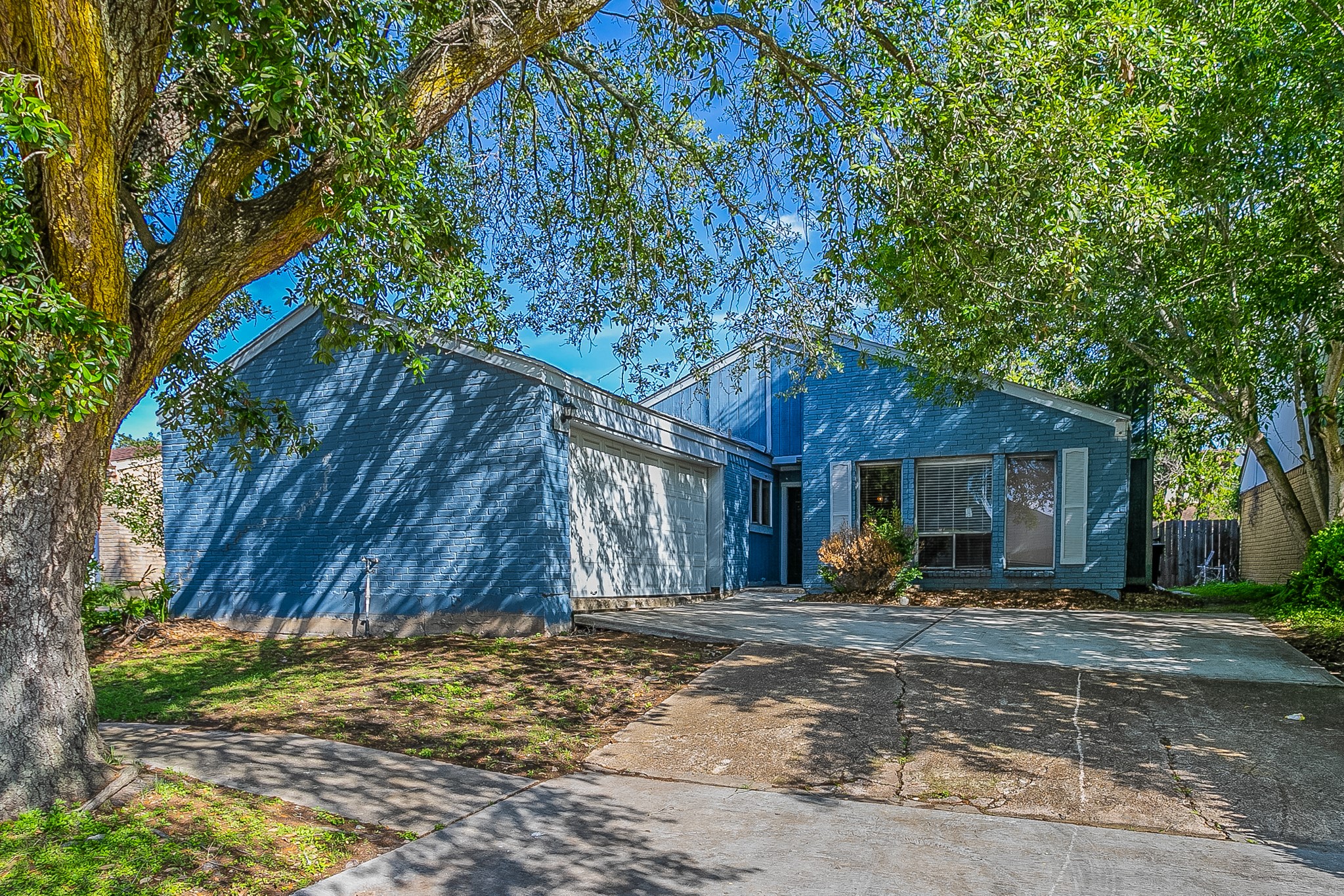 6418 Ivyknoll Drive Houston TX 77035