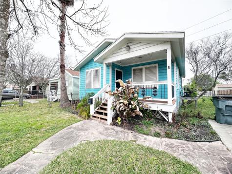 5506 Avenue Q Galveston TX 77551