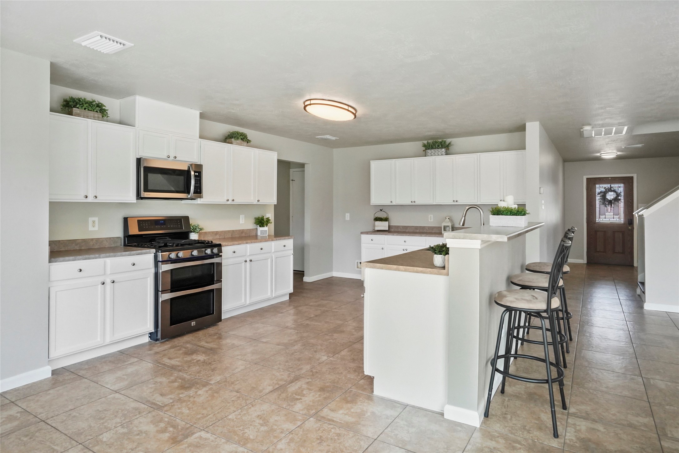 7719 Hunters Peak Lane Baytown TX 77523