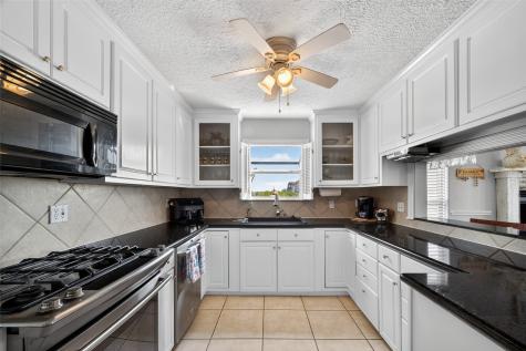 5106 Bayside Drive Baytown TX 77523