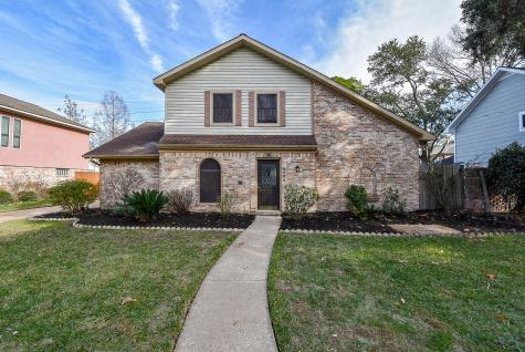 8206 Bo Jack Drive Houston TX 77040