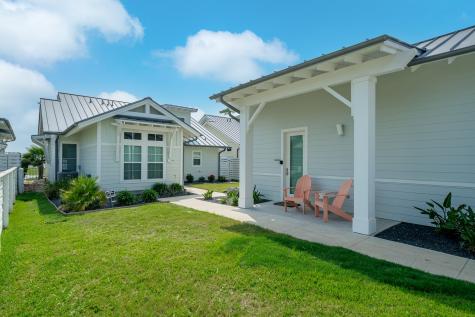 118 Reserve Lane Rockport TX 78382