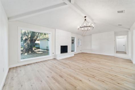 6022 Autumn Arbor Drive Houston TX 77092
