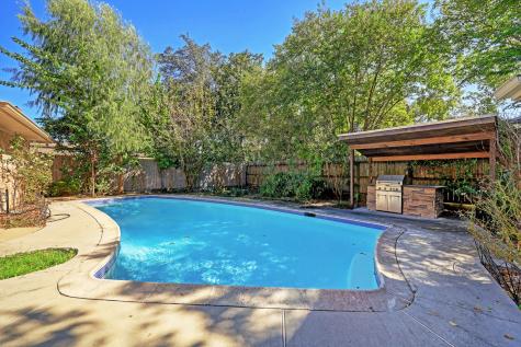 10827 Cranbrook Road Houston TX 77042