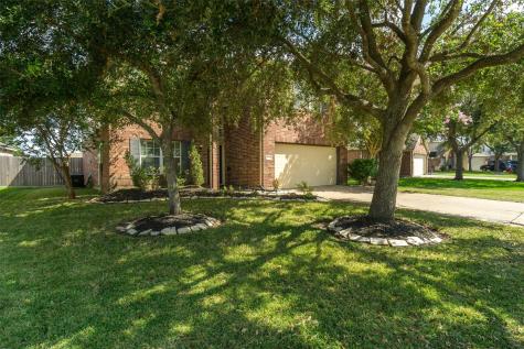 2934 Silver Landing Lane Dickinson TX 77539
