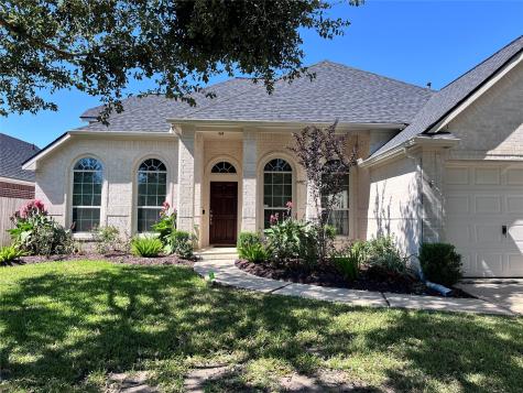 1855 Silent Shore Court League City TX 77573