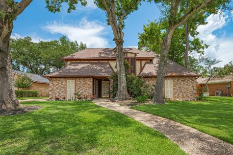 2823 W Pebble Beach Drive Missouri City TX 77459