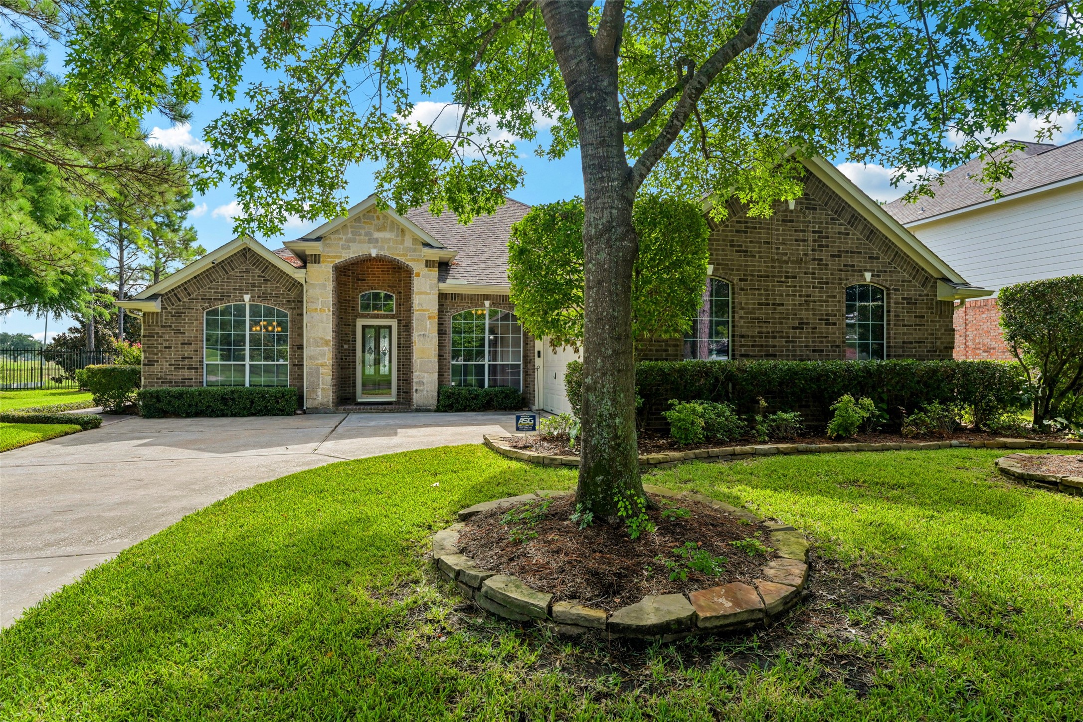 11030 Acanthus Lane Houston TX 77095