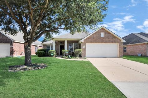 3315 Raintree Village Drive Katy TX 77449
