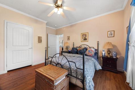 7018 N Martin Luther King Avenue Hitchcock TX 77563