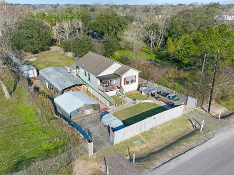 7018 N Martin Luther King Avenue Hitchcock TX 77563